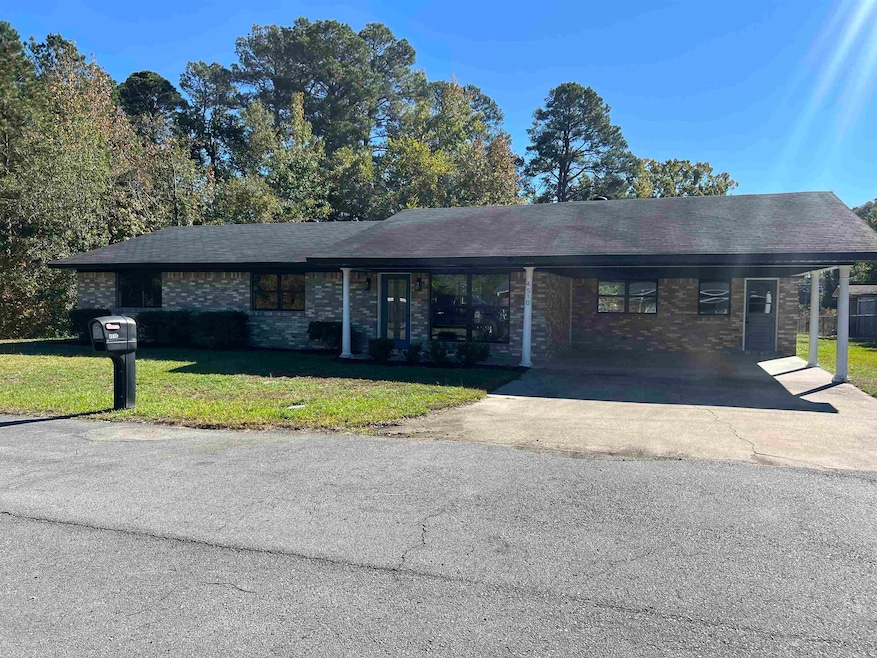 4510 W 30th Ave, Pine Bluff, AR 71603 - photo 1