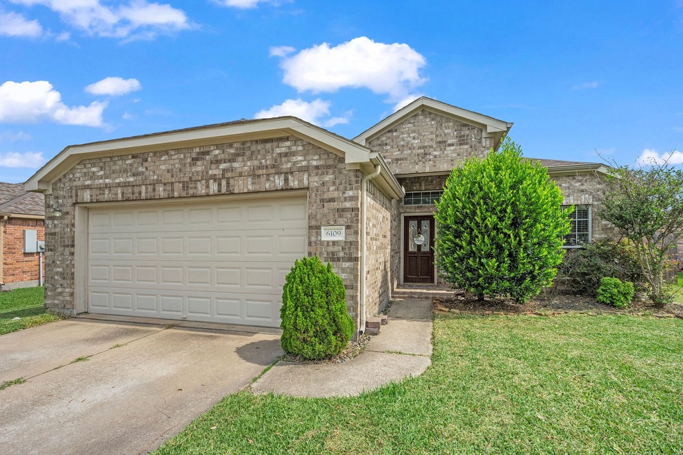 6109 Winter Oak St, Pearland, TX 77584 - photo 1