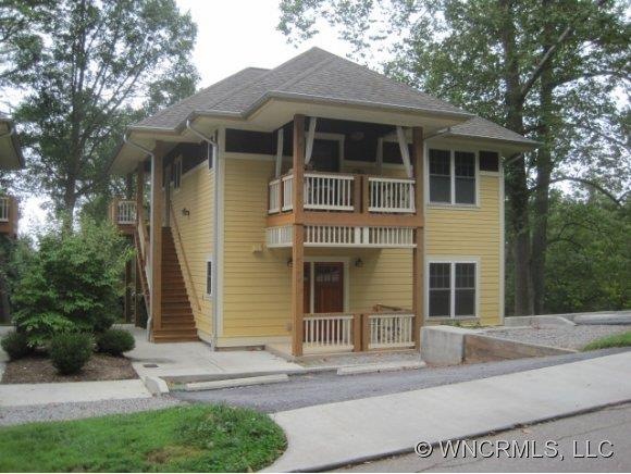 4 Year Old Condo -- 1st Floor