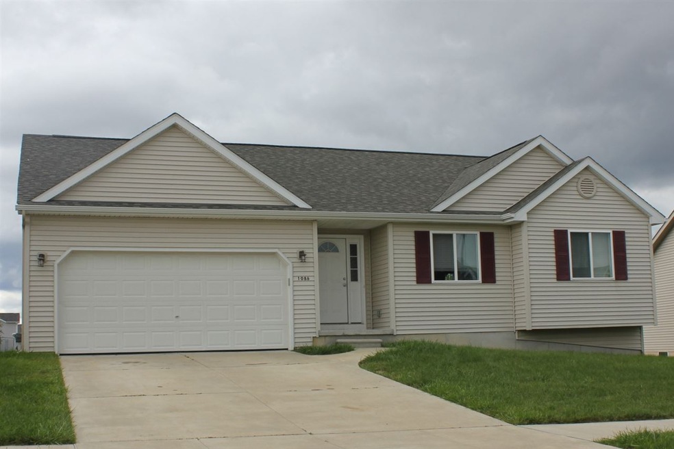 1086 Emerald Forest Ln, Davison, MI 48423 - photo 1