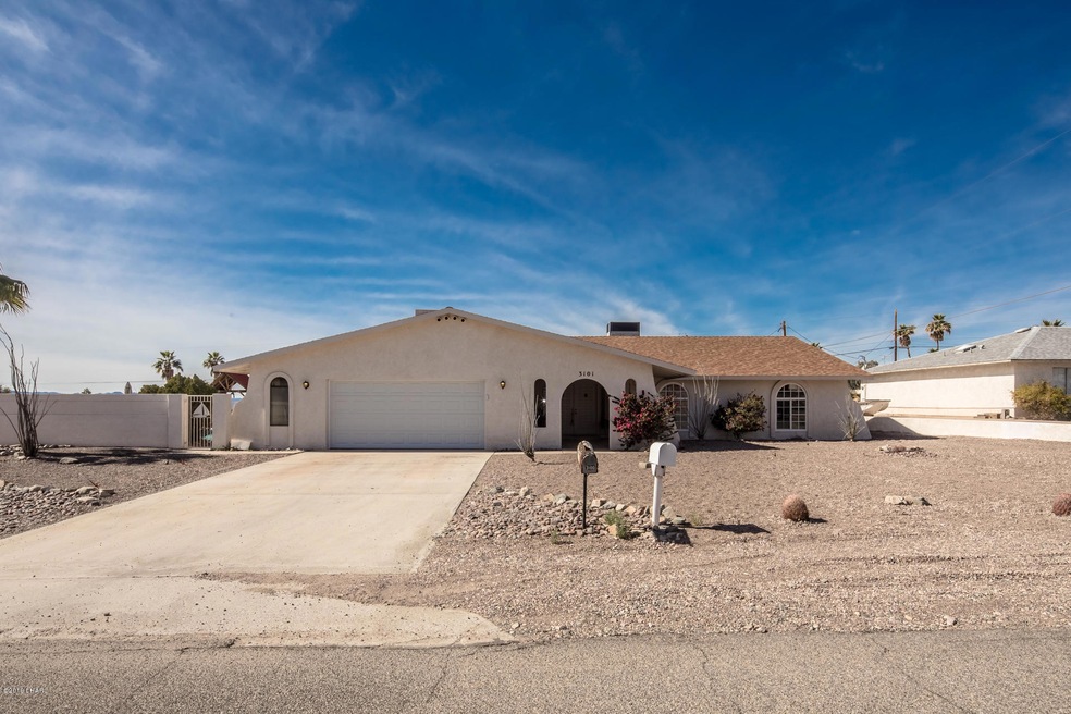 3101HorseshoeCanyonDr_01