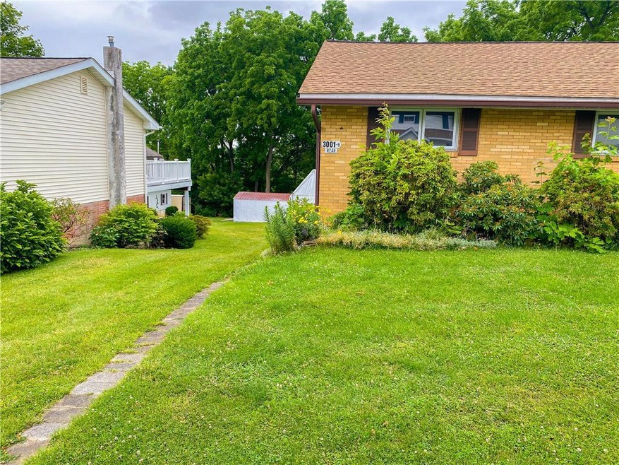 3001 S 4th St unit Rear Apt. B, Whitehall, PA 18052 - photo 1