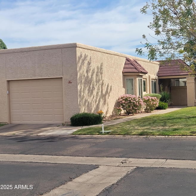 729 S Arrowwood Way unit 35, Mesa, AZ 85208 - photo 1