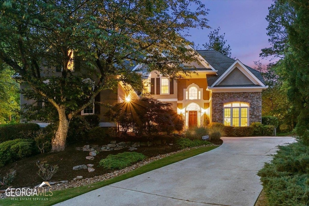 2770 Chandon Place, Alpharetta, GA 30022 - photo 1