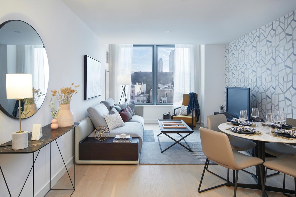 Sold $1,160,000 • Co-Listing Agent