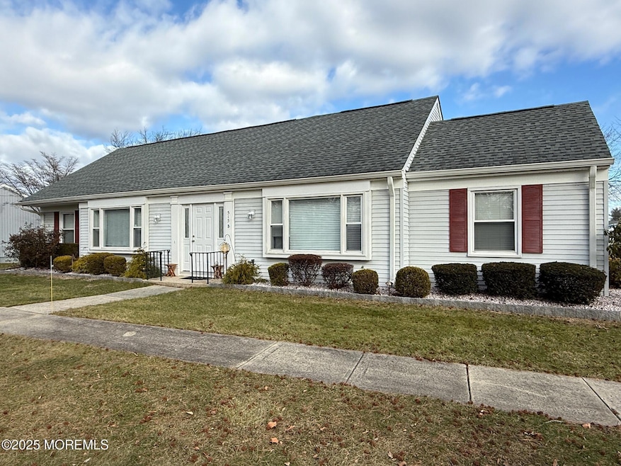 515B Front of Home