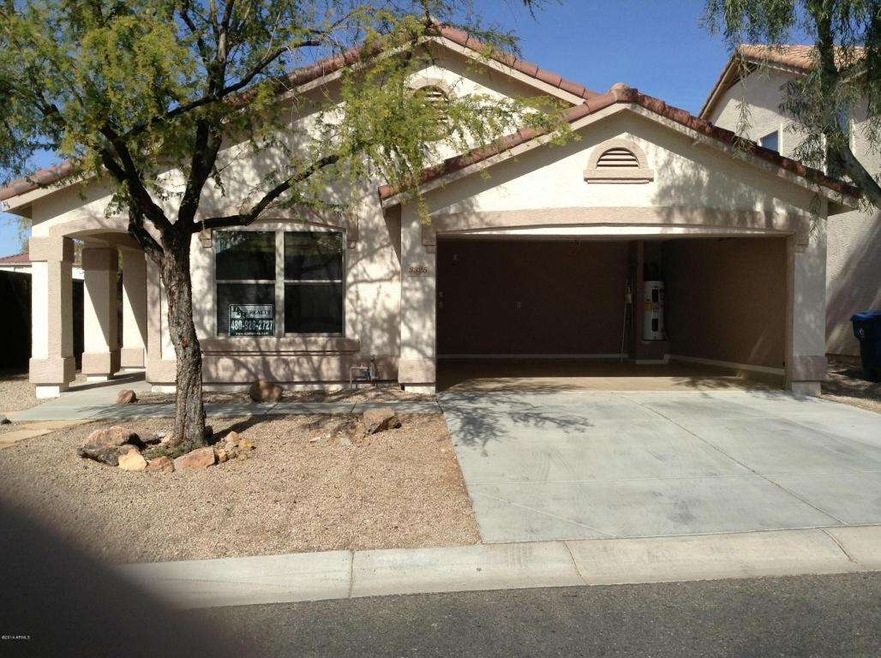 3325 S Conestoga front