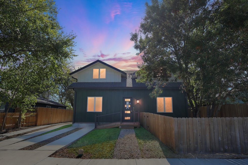 For Sale $1,235,000 • Co-Listing Agent