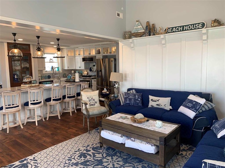 108 11th St N unit Top Floor, Brigantine, NJ 08203 - photo 1