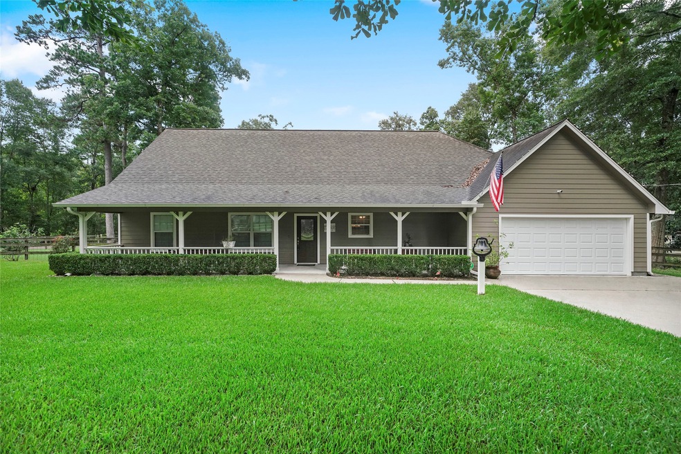 10947 N Woods, Cleveland, TX 77328 - photo 1