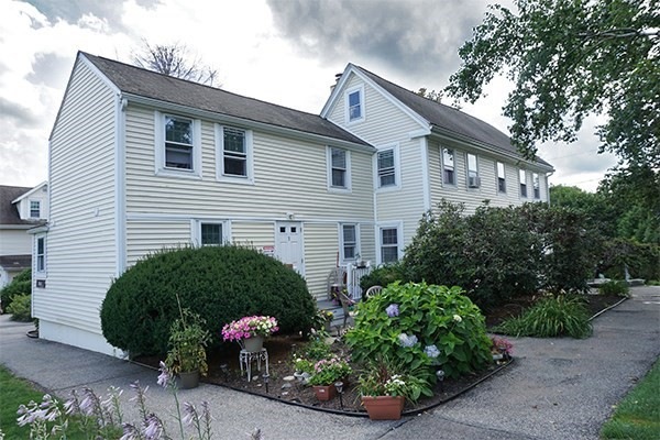 130 Centre St unit DH3, Danvers, MA 01923 - photo 1