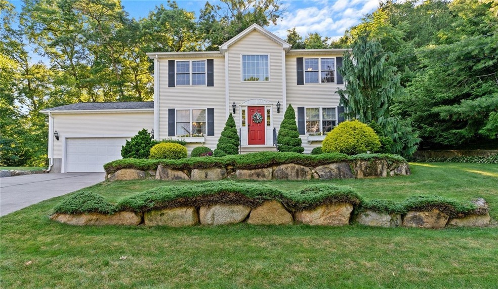 40 Sundale Rd, Cranston, RI 02921 - photo 1