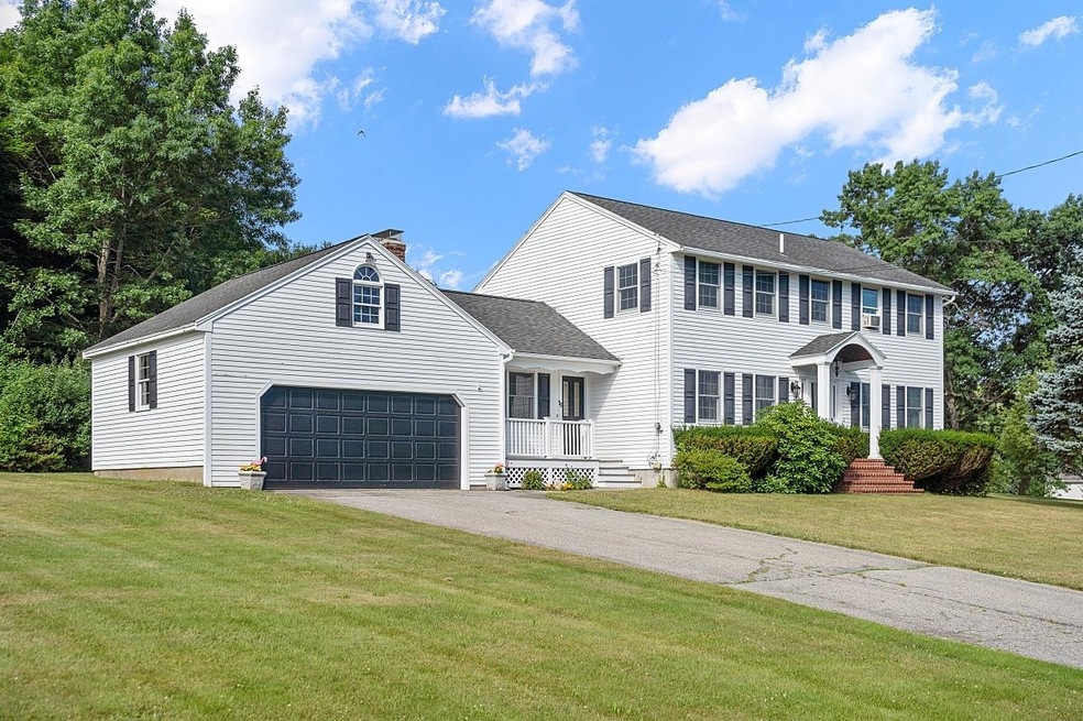 10 Gordon Ave, Pelham, NH 03076 - photo 1