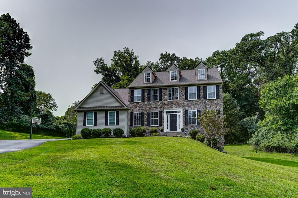 30 Arbor Cir, Glen Mills, PA 19342 - photo 1