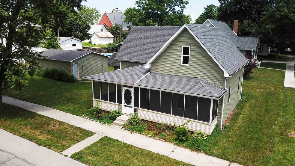 223 E 1st St, Warren, IN 46792 - photo 1