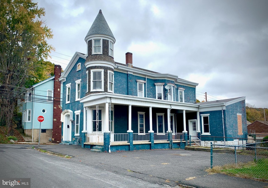 11 N 11th St, Ashland, PA 17921 - photo 1