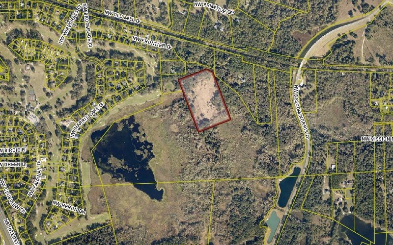 820 NW Frontier Dr, Lake City, FL 32055 - photo 1