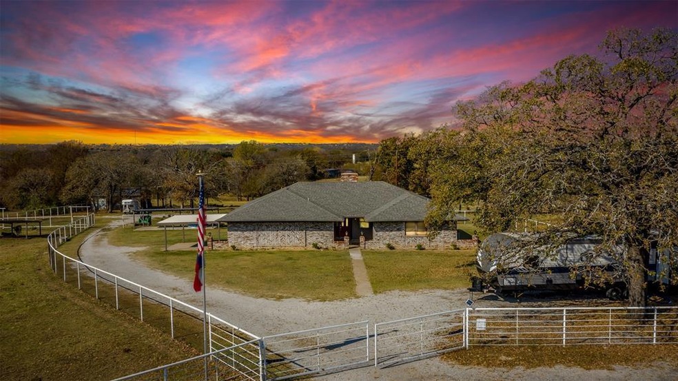 113 Woodland Trail, Weatherford, TX 76085 - photo 1