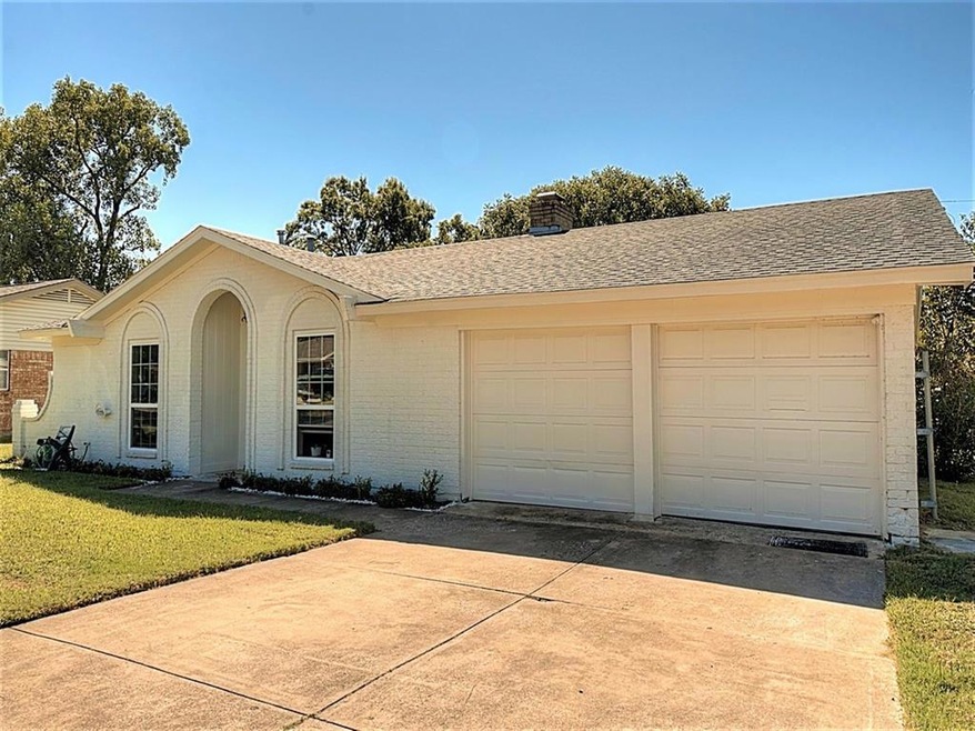 1804 Lexington Place, Bedford, TX 76022 - photo 1