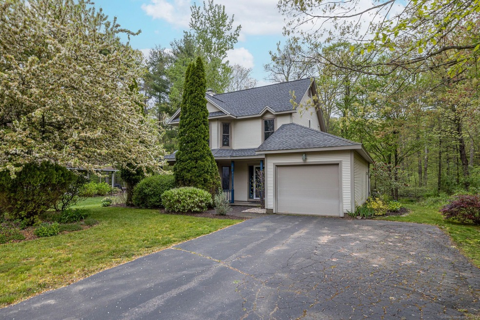 2 Victorian Woods Ln, South Windsor, CT 06074 - photo 1