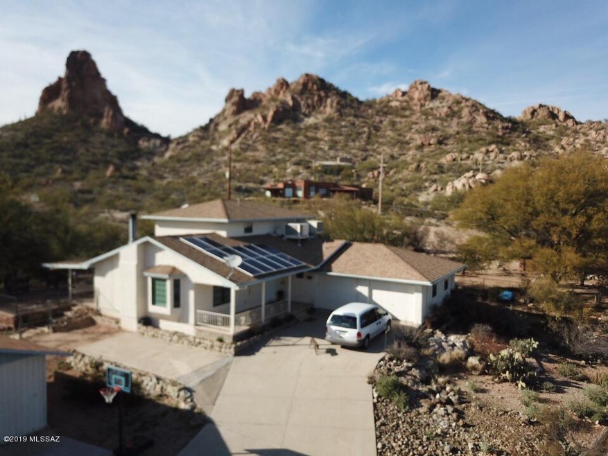 5823 S Arrowhead