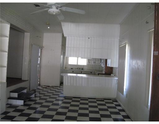 108 Glendale St, Pineville, LA 71360 - photo 1