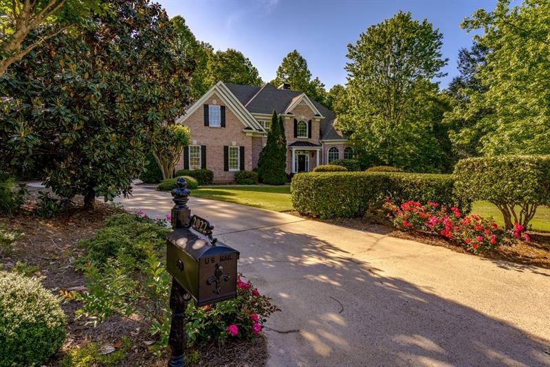 Welcome to this immaculate, custom built brick hom