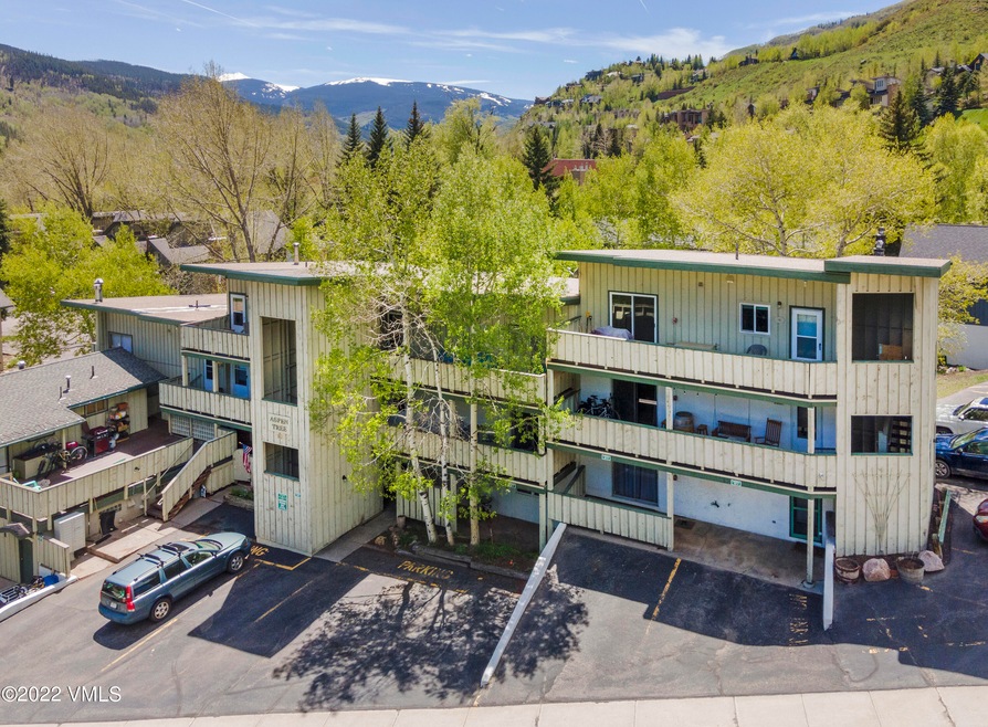 931-Red-Sandstone-13-MLS_01