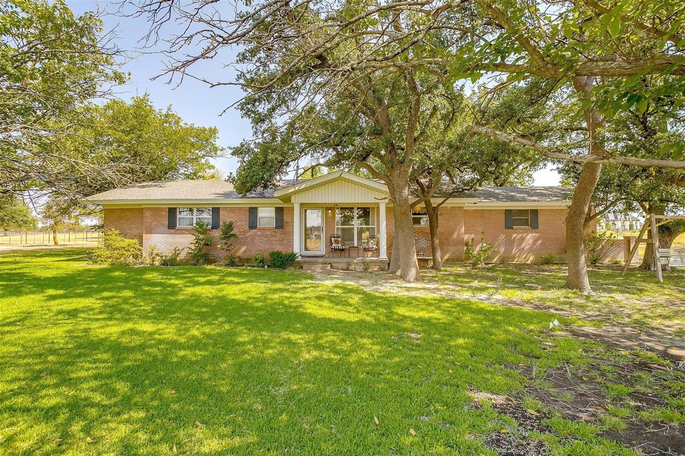 803 Green Branch Rd, Weatherford, TX 76085 - photo 1