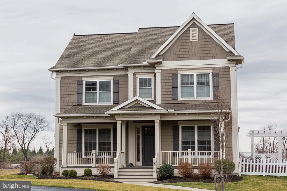 513 Landon Cir, Ephrata, PA 17522 - photo 1