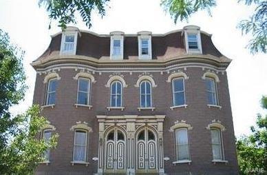 Welcome to Kennett Place Condos in Lafayette Squar
