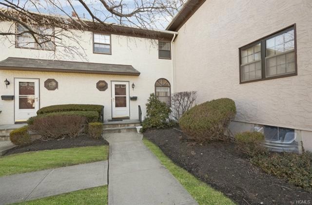 40 Somerset Dr, Suffern, NY 10901 - photo 1