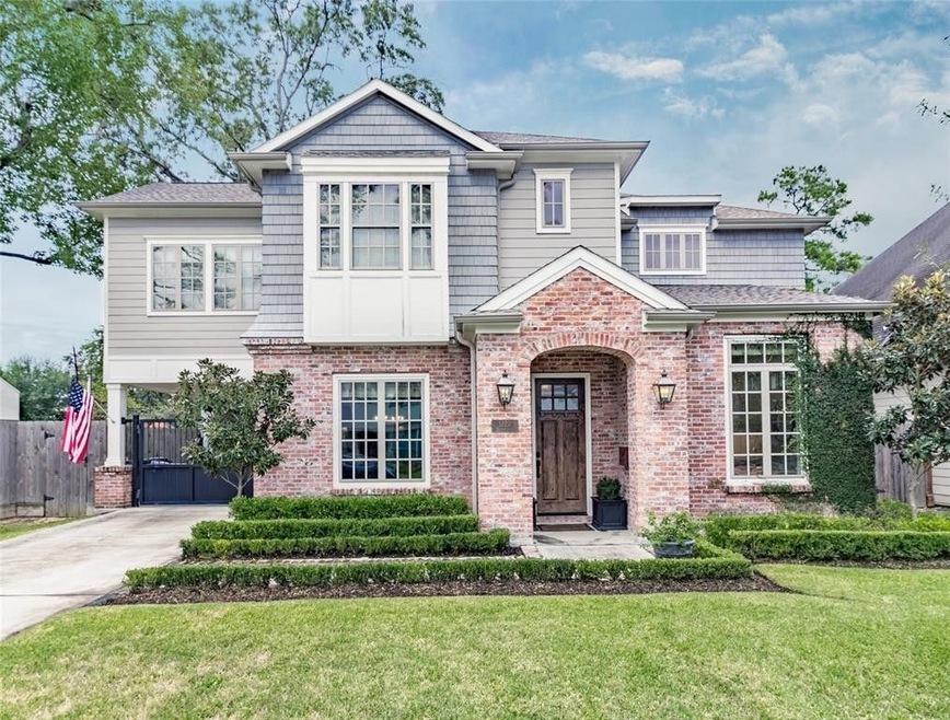 1222 Kinley Ln, Houston, TX 77018 - photo 1