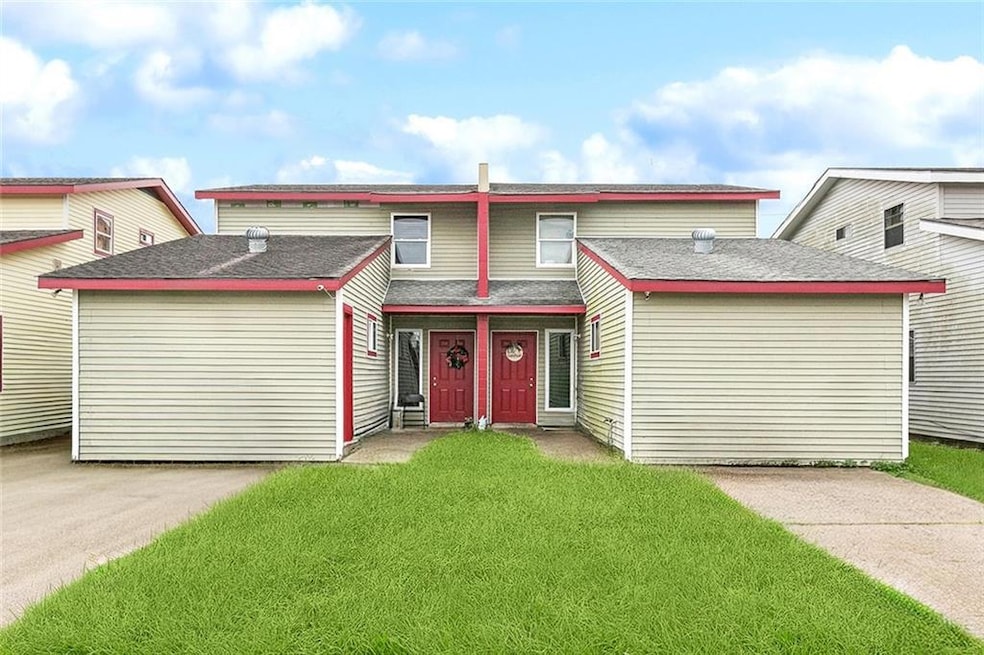 3617 Jupiter Dr, Chalmette, LA 70043 - photo 1