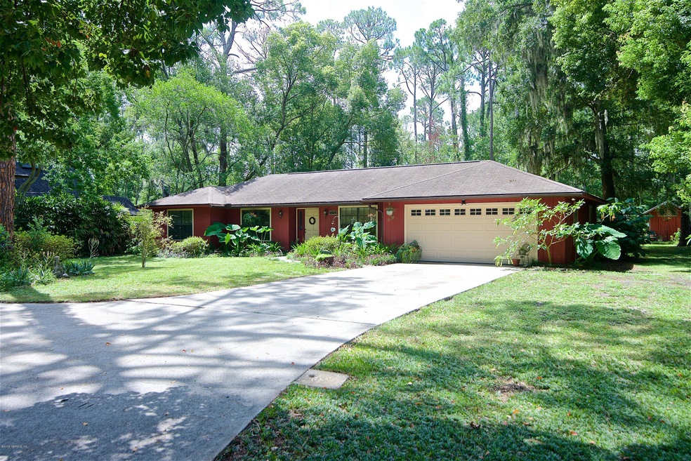 7232 Hogan Rd, Jacksonville, FL 32216 - photo 1