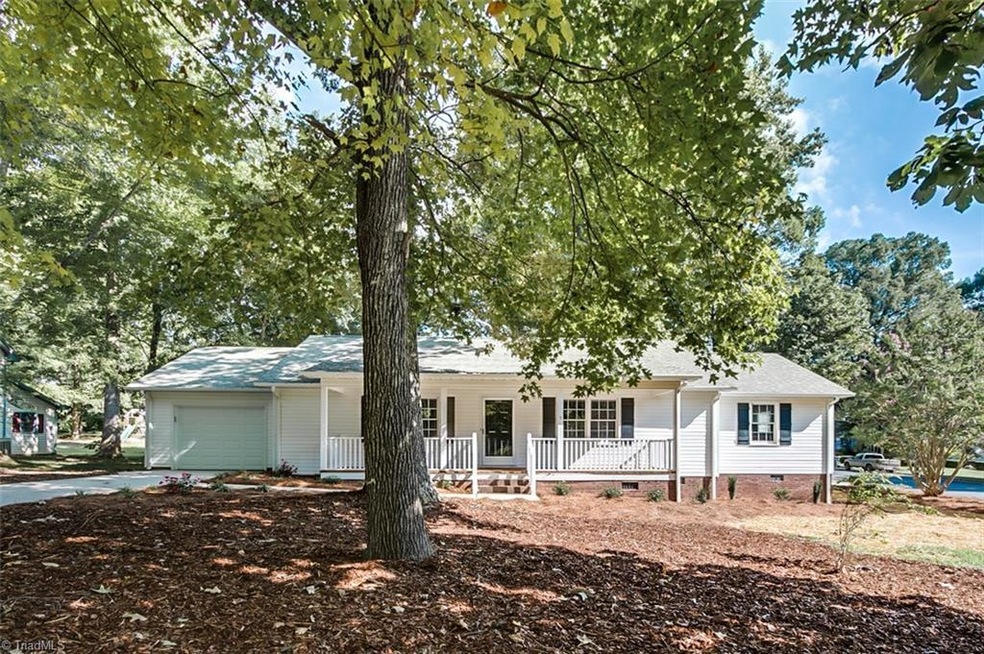 1216 E Mine St, Asheboro, NC 27205 - photo 1