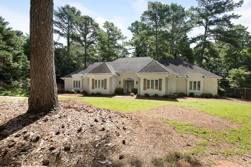715 Upper Hembree Rd, Roswell, GA 30076 - photo 1