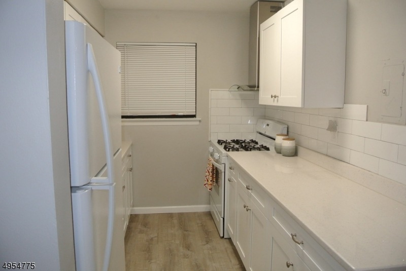 401 Us Highway 22 unit A, North Plainfield, NJ 07060 - photo 1