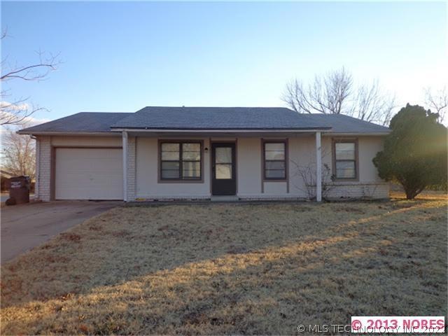 1398 E 144th St, Glenpool, OK 74033 - photo 1