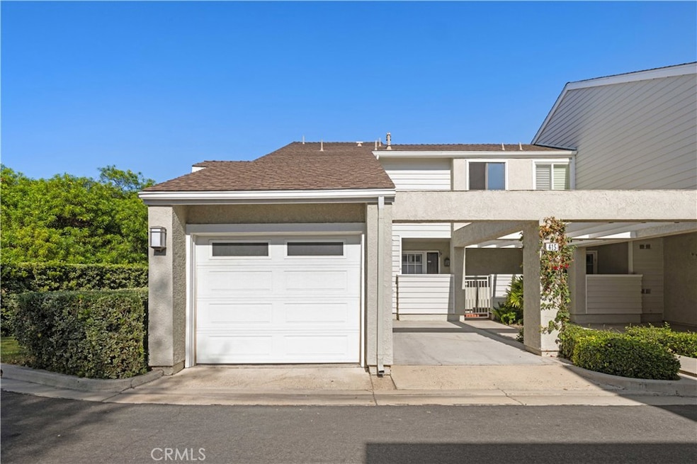 For Sale $899,000 • Co-Listing Agent