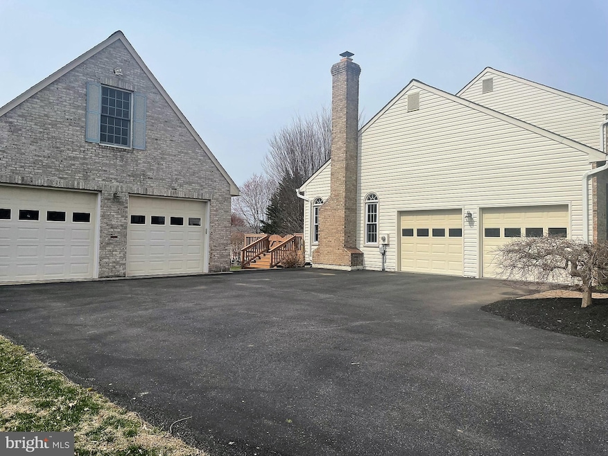 20304 Mallet Hill Ct, Germantown, MD 20876 - photo 1