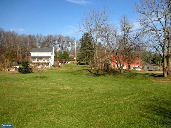 39 Gill Rd, Mohnton, PA 19540 - photo 1