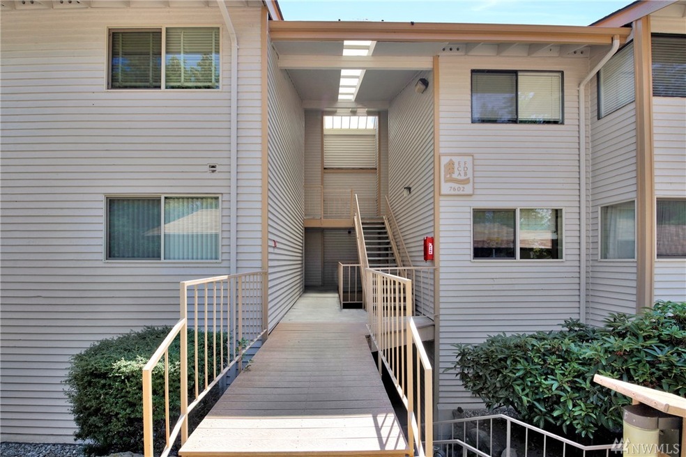 7602 37th St W unit 2E, University Place, WA 98466 - photo 1