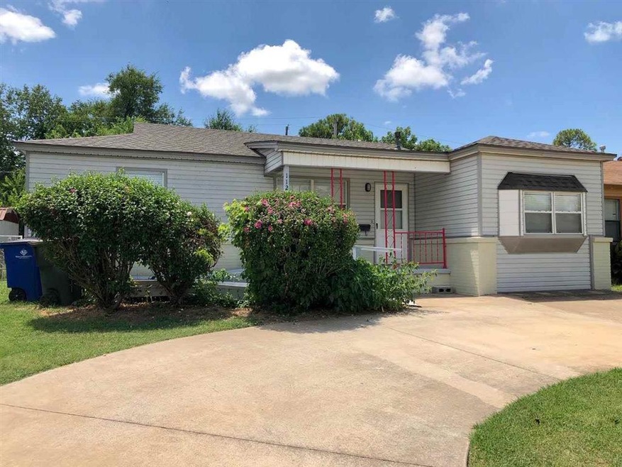 112 W Elder Ave, Duncan, OK 73533 - photo 1