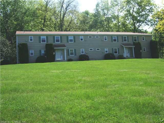 10 Pilgrim Trail unit 3, Woodbury, CT 06798 - photo 1