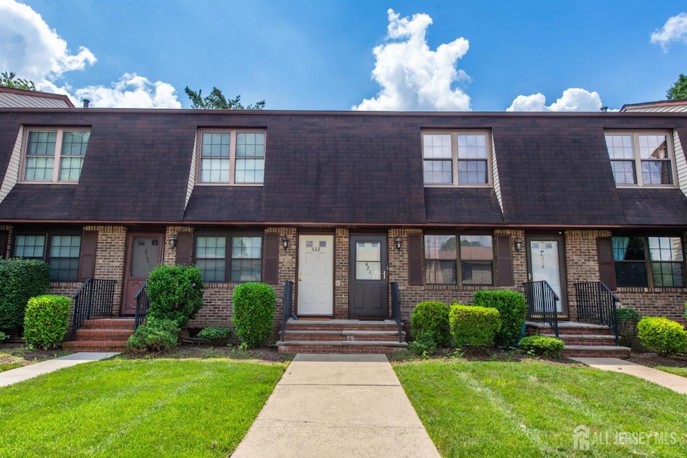 Sold $294,900 • Co-Listing Agent