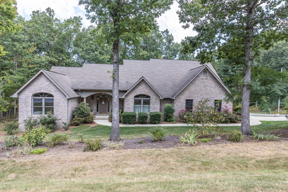 126 Trentwood Dr, Crossville, TN 38558 - photo 1