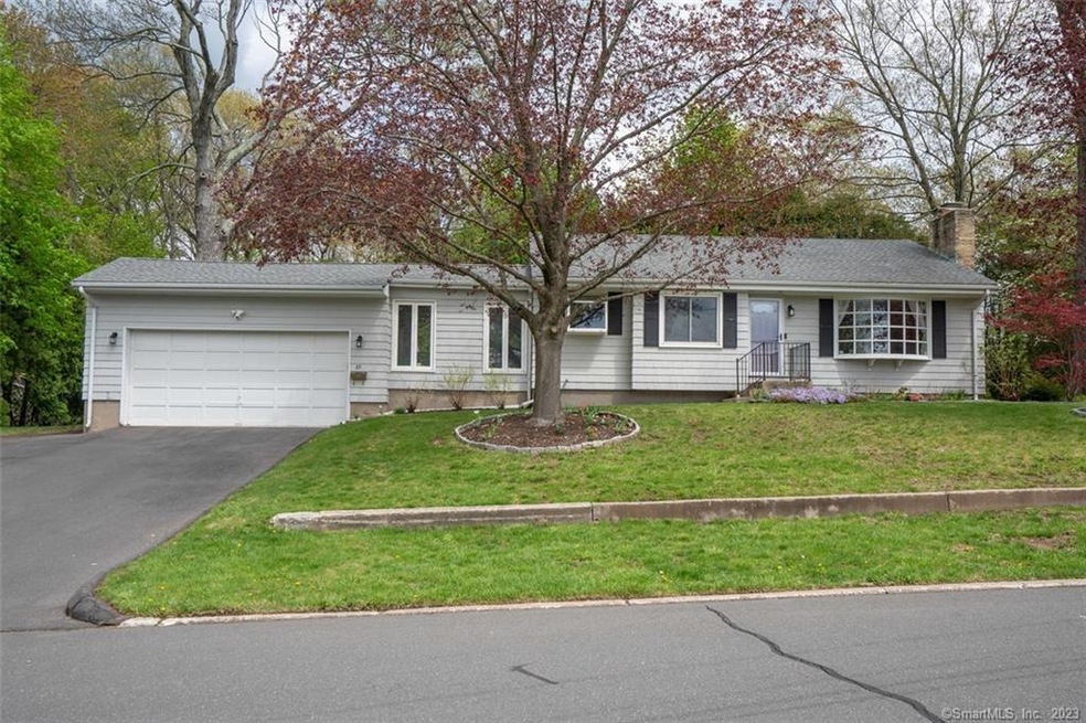 85 Robindale Dr, New Britain, CT 06053 - photo 1