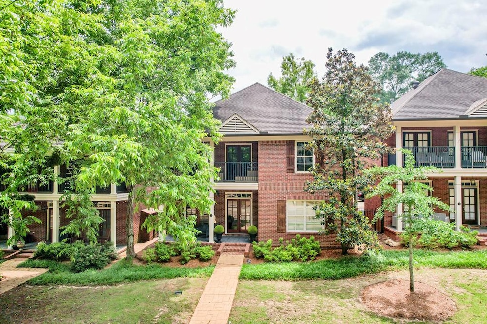 Pending $1,299,000