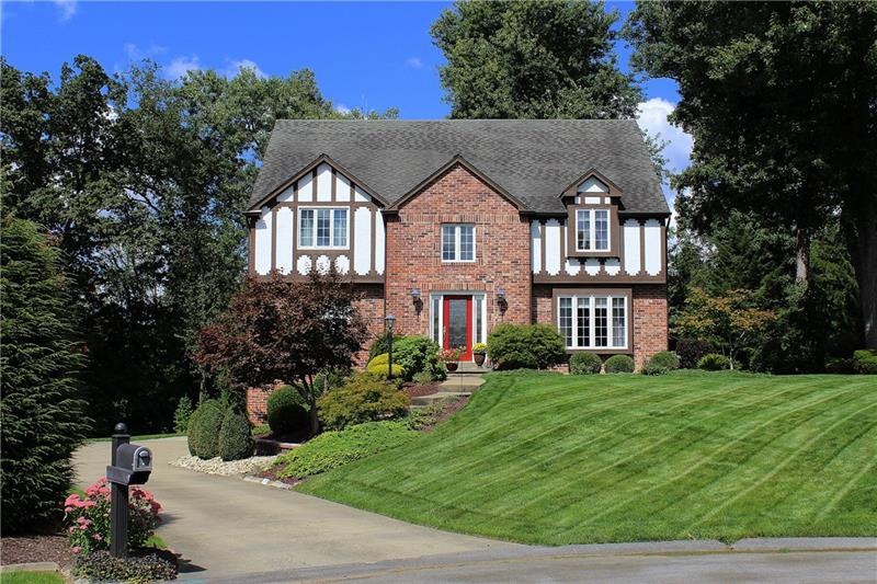 Picture perfect home located on a cul-de-sac!